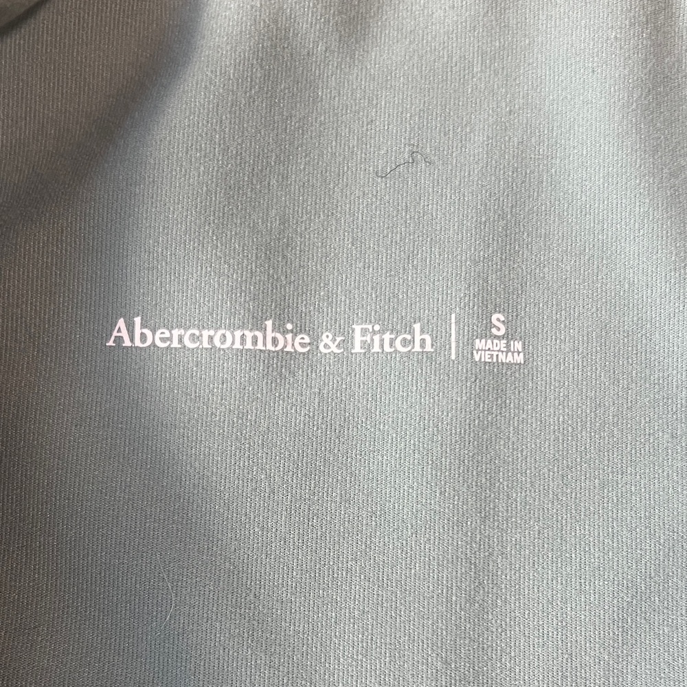 Abercrombie & Fitch - Women’s Light Green Sea Foam - Workout Leggings w zipper - Picture 2 of 7